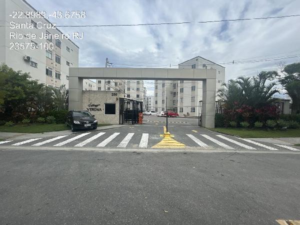 Apartamento no Res Villagio Verona