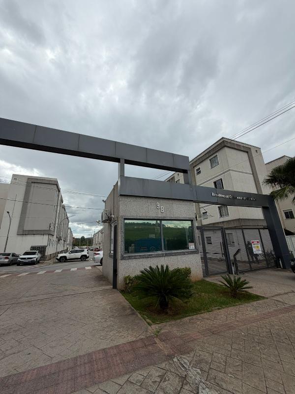 Apartamento no Res Cachoeira dos Cristais