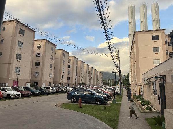 Apartamento no Guaratiba