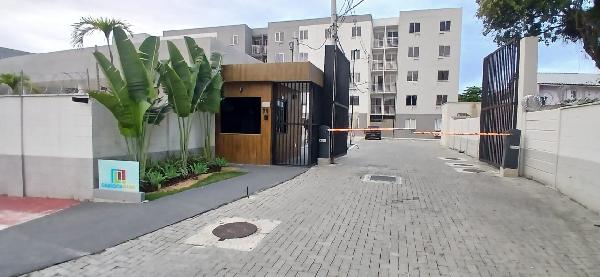 Apartamento no Res Carioca Park Ii