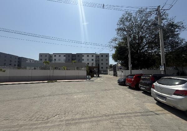 Apartamento no Res Carioca Park Ii