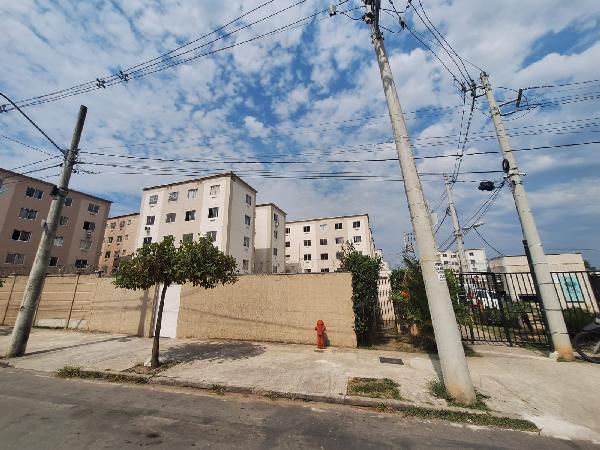 Apartamento no Jardim dos Ipes Iii