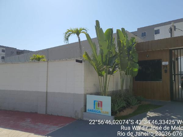 Apartamento no Res Carioca Park Ii