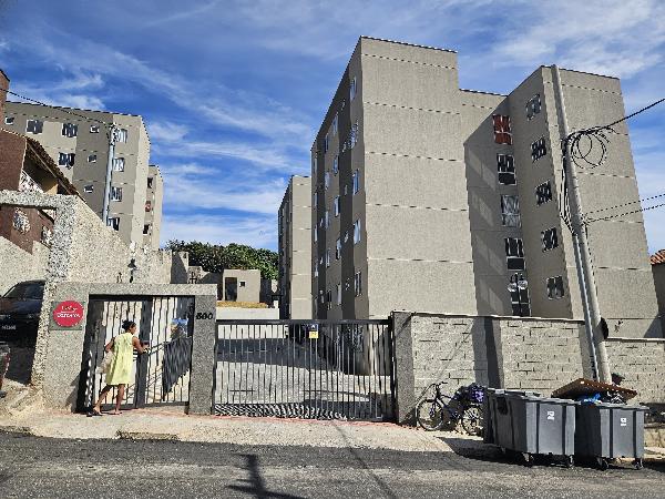 Apartamento no Res Village Toscana