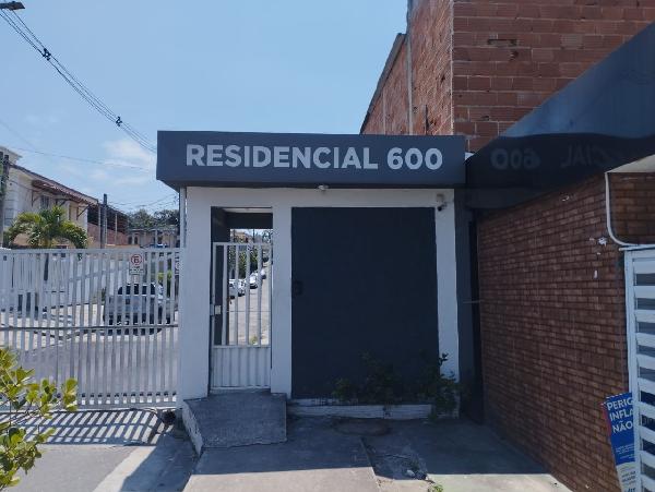 Apartamento no Cond Parque Tulipa