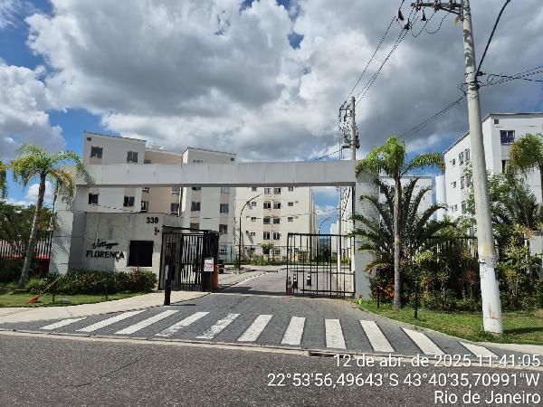 Apartamento no Cond Res Villaggio Florenca