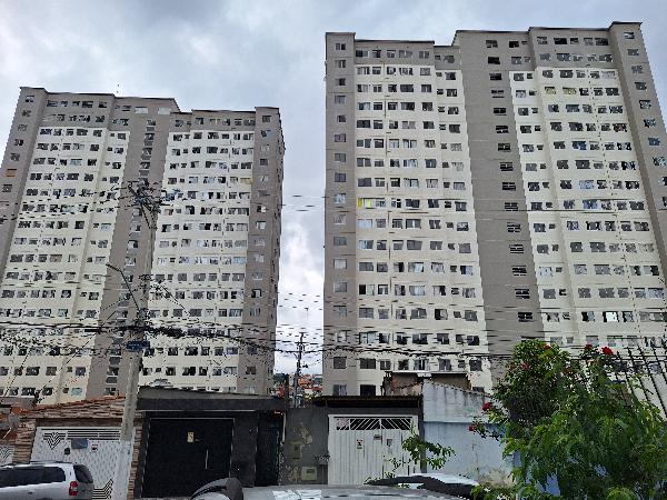 Apartamento no Condomínio Vivere