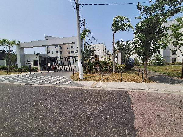Apartamento no Cond Res Villaggio Florenca