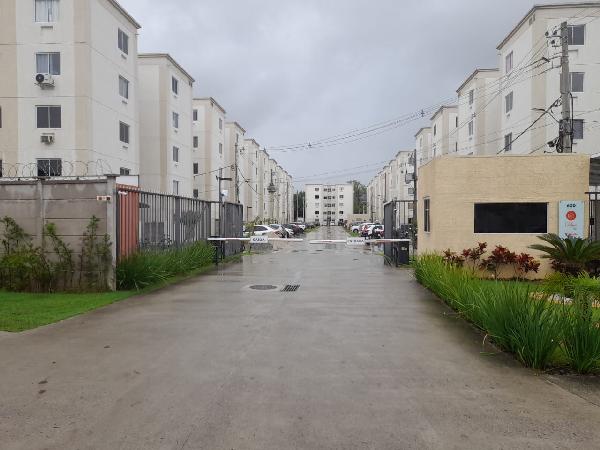 Apartamento no Cond Parque Tulipa