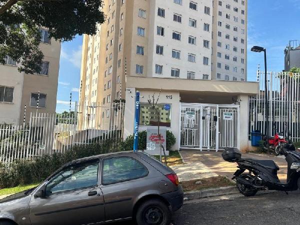 Apartamento no Cond.Resi. Plano e Jardim do Carmo Azaleia