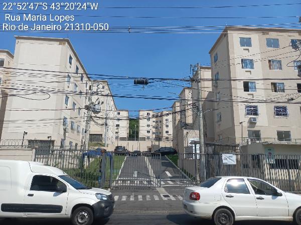 Apartamento no Cond Recanto das Flores Ii