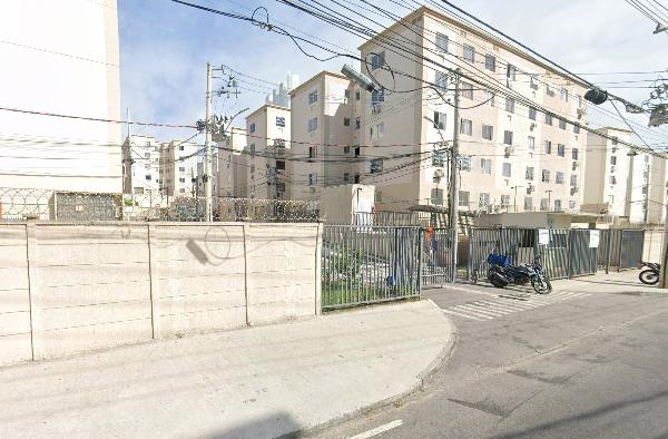 Apartamento no Cond Recanto das Flores Ii