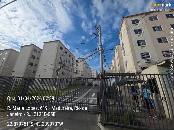 Apartamento no Condomínio Recanto das Flores Ii
