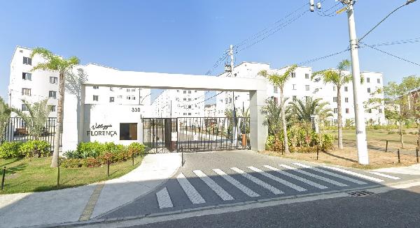 Apartamento no Cond Res Villaggio Florenca