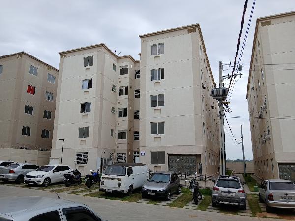 Apartamento no Jardim Hibisco