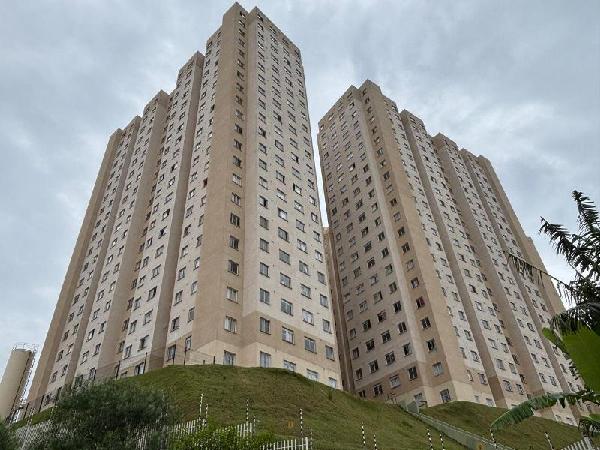 Apartamento no Cond Res Plano & Vista do Carmo Ii