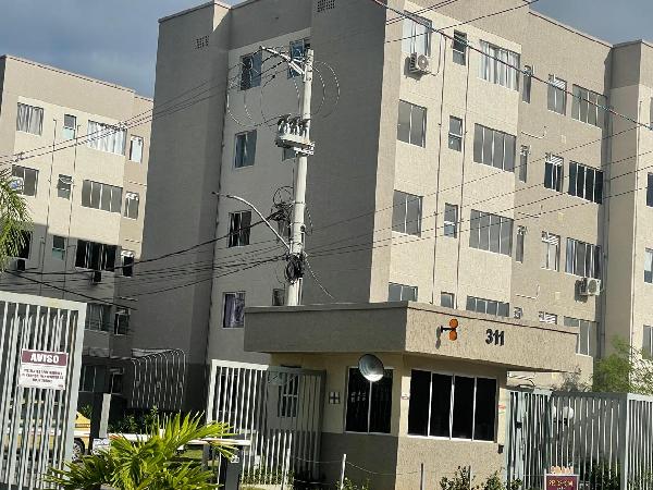 Apartamento no Cond Res Ipes