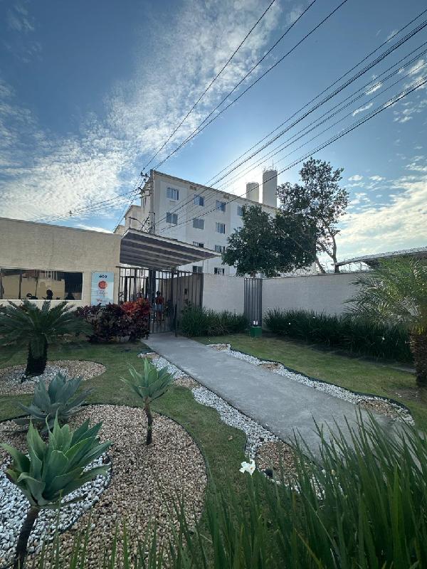 Apartamento no Condomínio Parque Tulipa