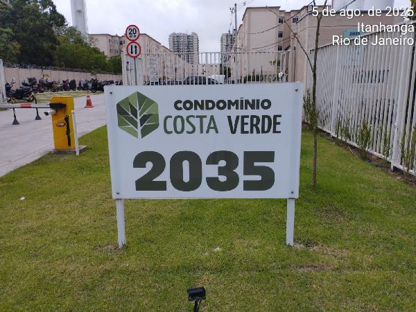 Apartamento no Cond Costa Verde