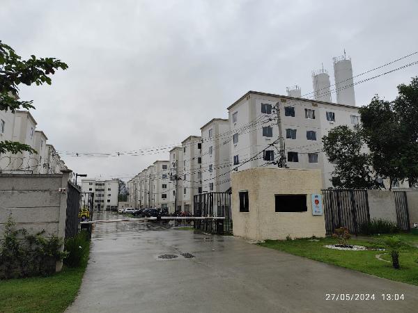 Apartamento no Cond Parque Tulipa