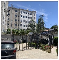 Apartamento no Engenheiro Leal
