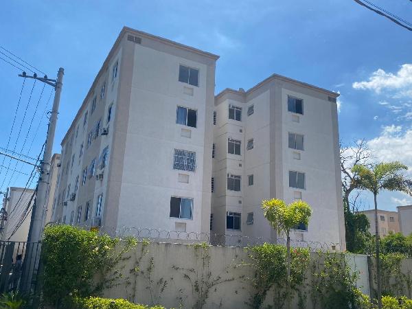 Apartamento no Cond Res Flor de Laranjeira