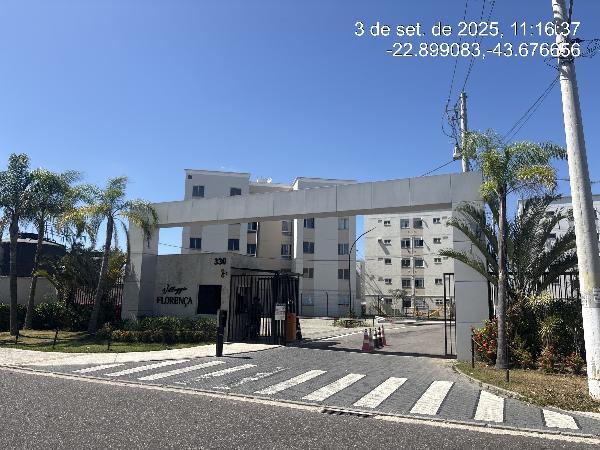 Apartamento no Cond Res Villaggio Florenca