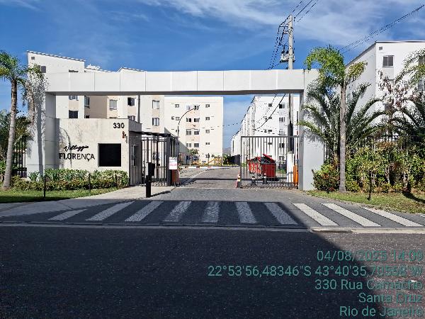 Apartamento no Cond Res Villaggio Florenca