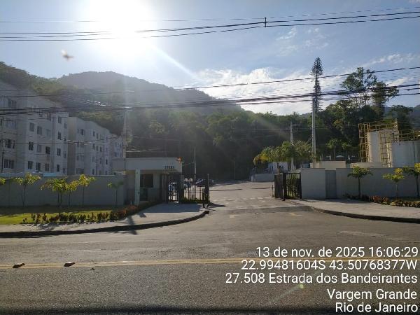 Apartamento no Vargem Grande