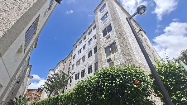 Apartamento no Cond Res Parque Central