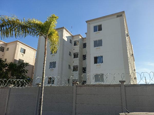 Apartamento no Solar do Oeste I