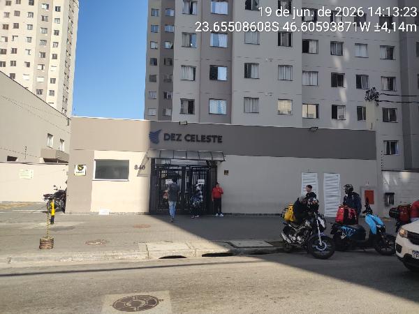 Apartamento no Cond Res Dez Celeste