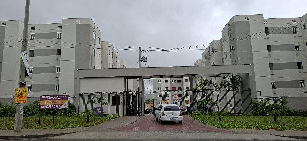 Apartamento no Cond Vivaz Magarça