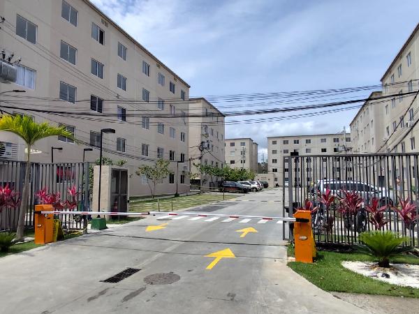Apartamento no Cond Parque Violeta