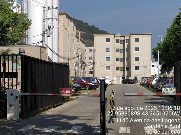 Apartamento no Res Aquarela