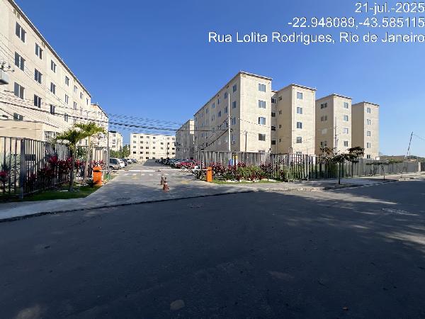 Apartamento no Cond Parque Violeta