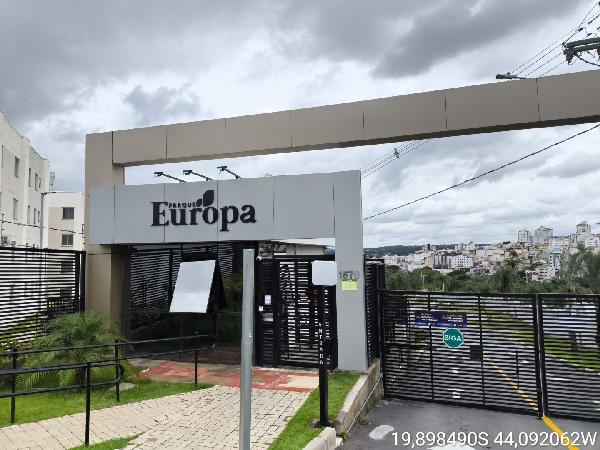 Apartamento no Condominio Parque Europa