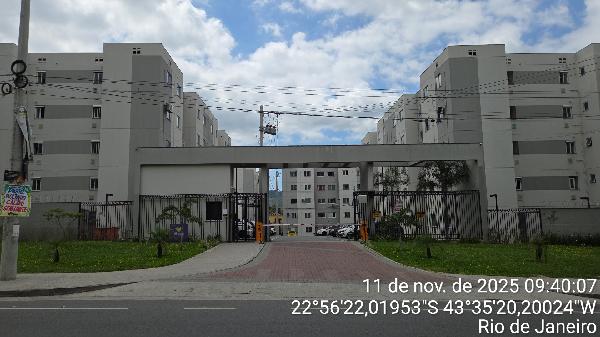 Apartamento no Cond Vivaz Magarça