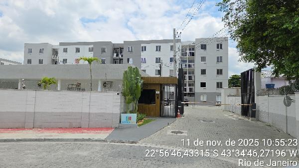 Apartamento no Res Carioca Park Ii