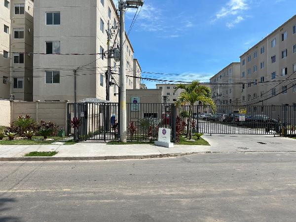 Apartamento no Cond Parque Violeta