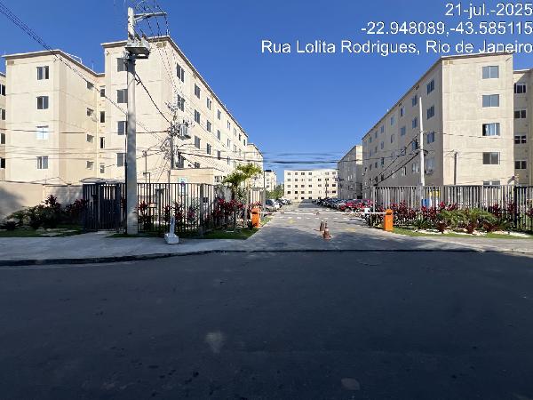 Apartamento no Cond Parque Violeta