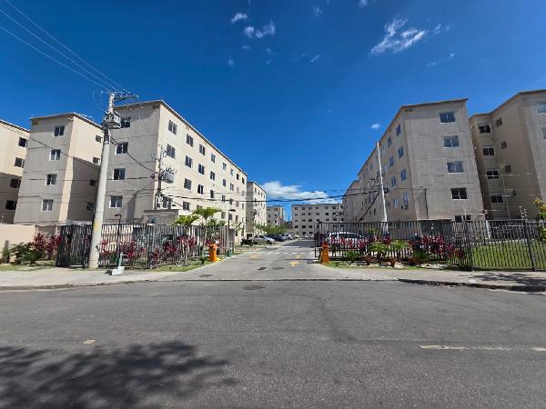 Apartamento no Cond Parque Violeta