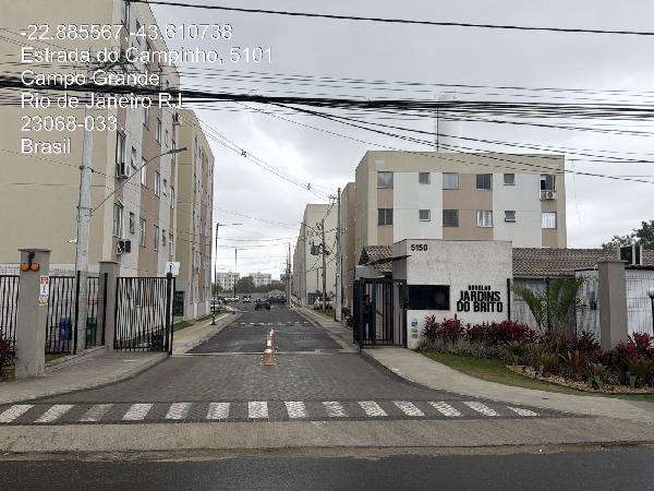 Apartamento no Cond Novolar Jardins do Brito