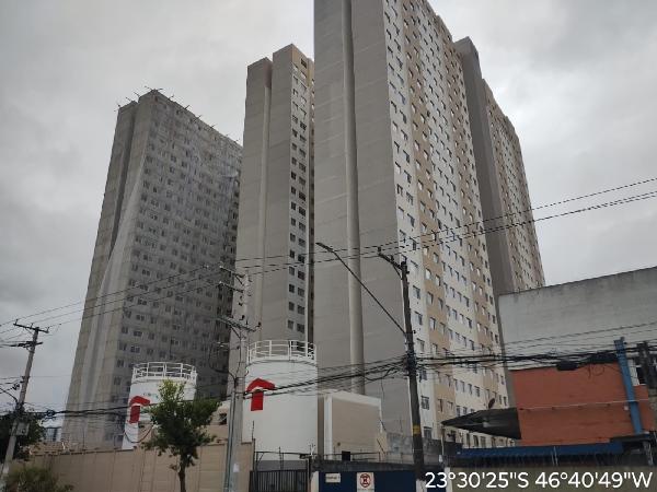 Apartamento no Viva Limão