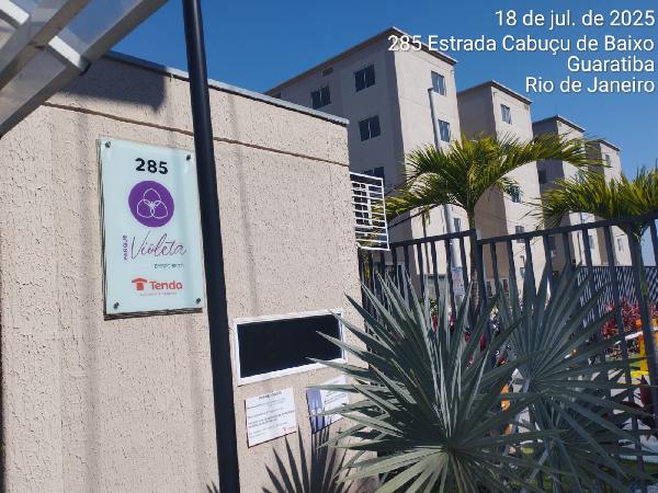 Apartamento no Cond Parque Violeta