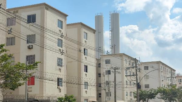 Apartamento no Res Jardim Jasmim