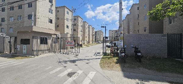 Apartamento no Res Jardim Jasmim