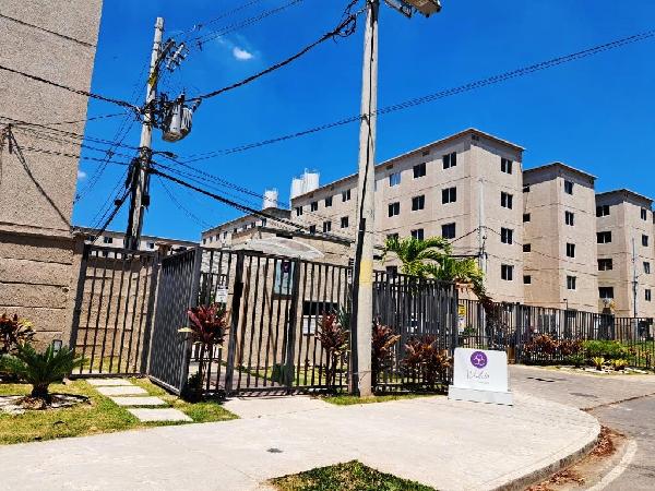 Apartamento no Cond Parque Violeta