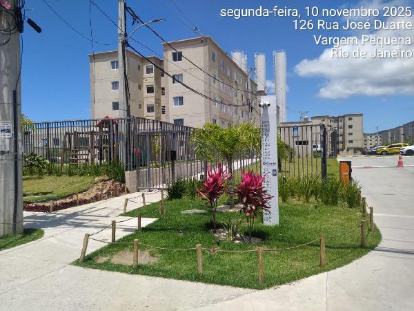 Apartamento no Cond Praia Park Mar