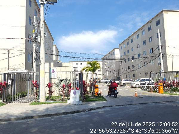 Apartamento no Cond Parque Violeta